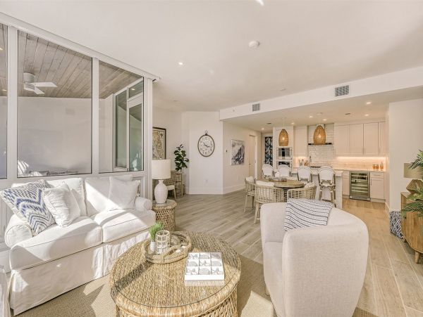 Luxury 3 Bedroom Vacation Condo in Siesta Key