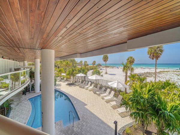 Luxury Vacation Rental in Siesta Key with Ocean Views
