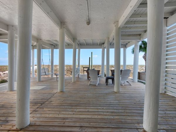 Navarre Beach Five bedroom Beach Villa Sleeps 18 Guests