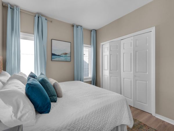 Navarre Beach Five bedroom Beach Villa Sleeps 18 Guests