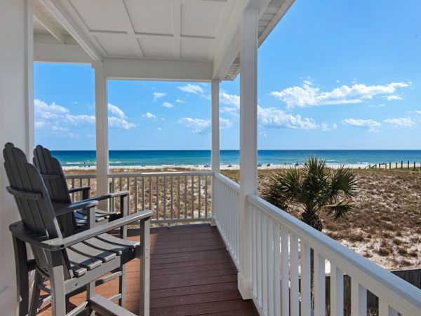 Navarre Beach Five bedroom Beach Villa Sleeps 18 Guests
