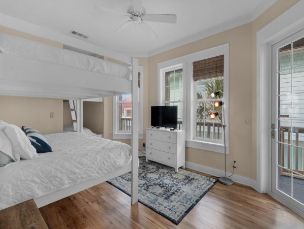 Luxury Navarre Beach Vacation Rental  Gulf & Sound View 4-Bedroom Coastal Home