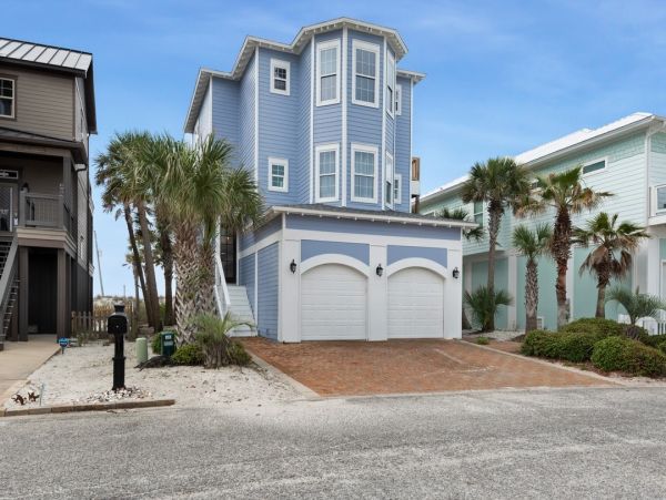 Luxury Navarre Beach Vacation Rental  Gulf & Sound View 4-Bedroom Coastal Home