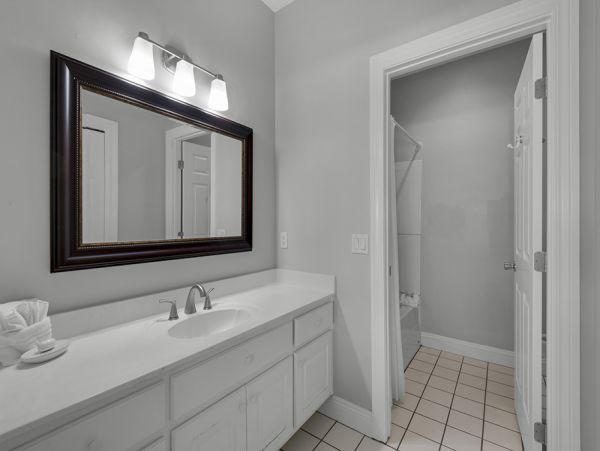 Five Bedroom Gulf Front Home in Navarre Beach