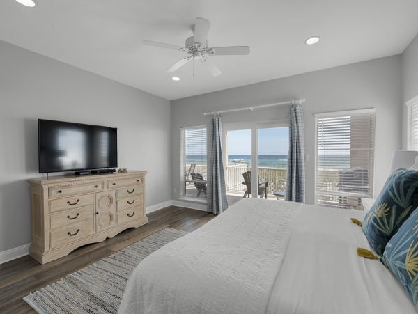Five Bedroom Gulf Front Home in Navarre Beach