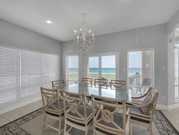 Five Bedroom Gulf Front Home in Navarre Beach