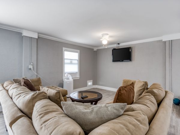 Marathon Vacation Home Four Bedrooms Canal Views