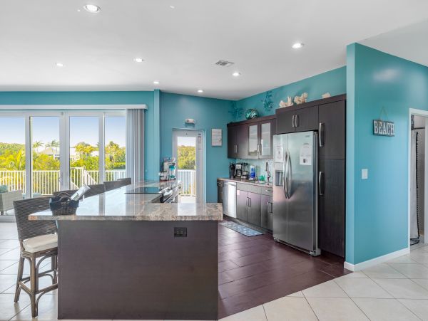 Marathon Vacation Home Canal Views Five Bedroom