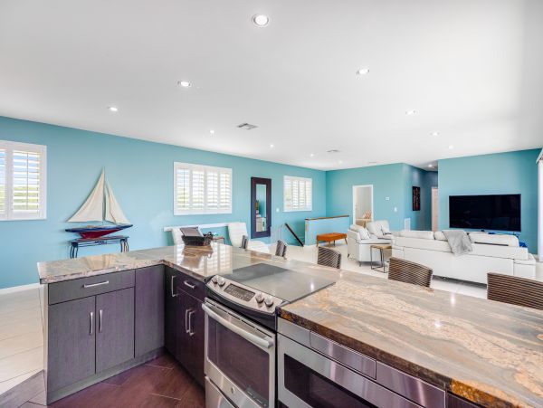 Marathon Vacation Home Canal Views Five Bedroom