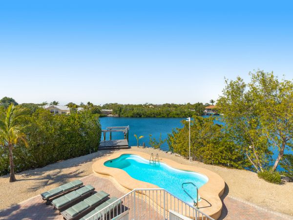 Marathon Vacation Home Canal Views Five Bedroom