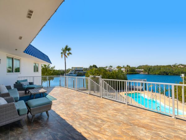 Marathon Vacation Home Canal Views Five Bedroom