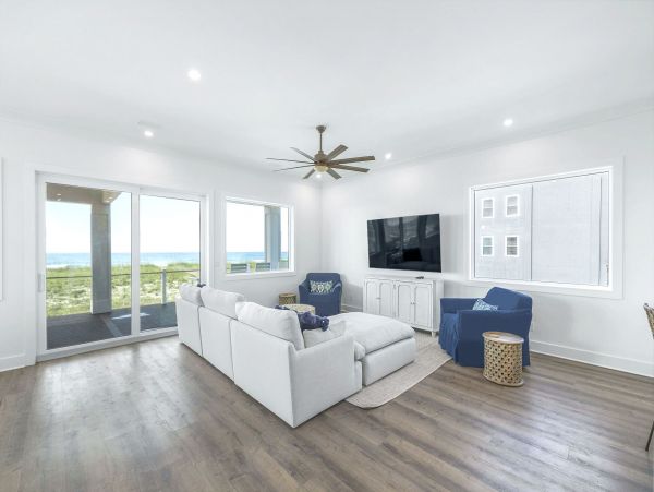 Beach Front Navarre Beach Vacation Home Four Bedroom