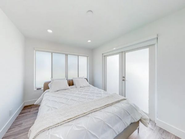 Three Bedrooms Vacation Home in Lighthouse Point