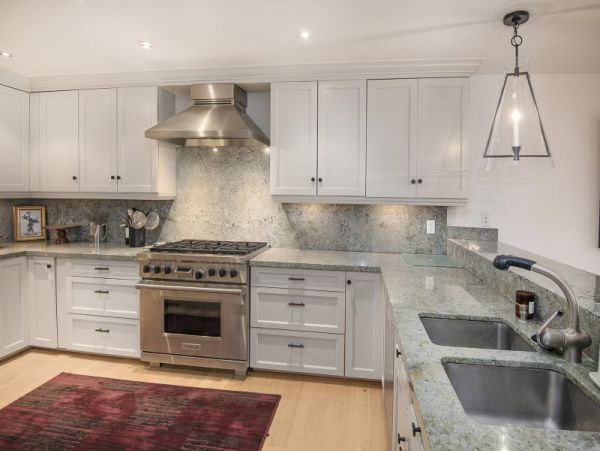 Vail Vacation Duplex Four Bedroom Walk to Ski Area