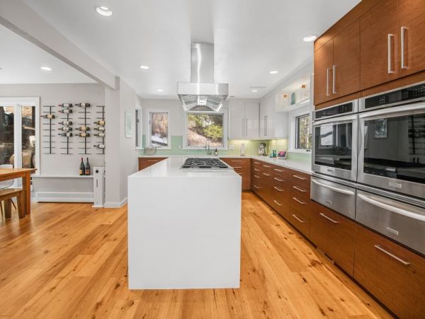 Avon Vacation Home with Four Badrooms