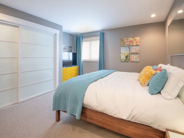 Avon Vacation Home with Four Badrooms