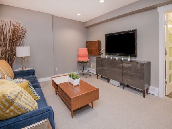 Avon Vacation Home with Four Badrooms