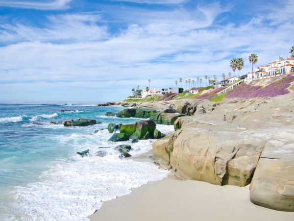 La Jolla Vacation Home Two Bedroom Walk to Beach