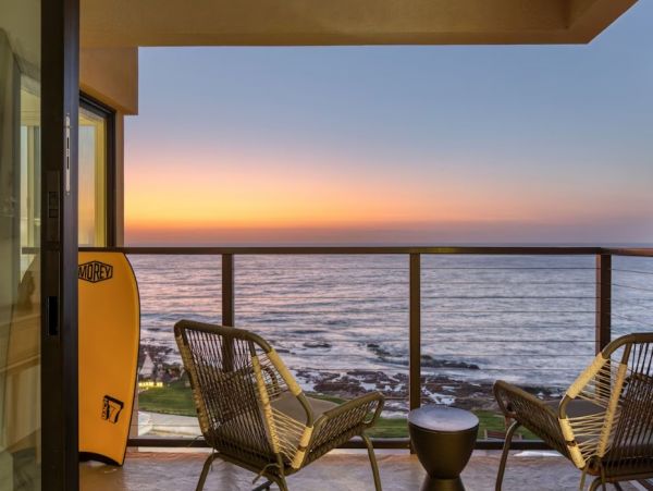 La Jolla Vacation Home Two Bedroom Walk to Beach