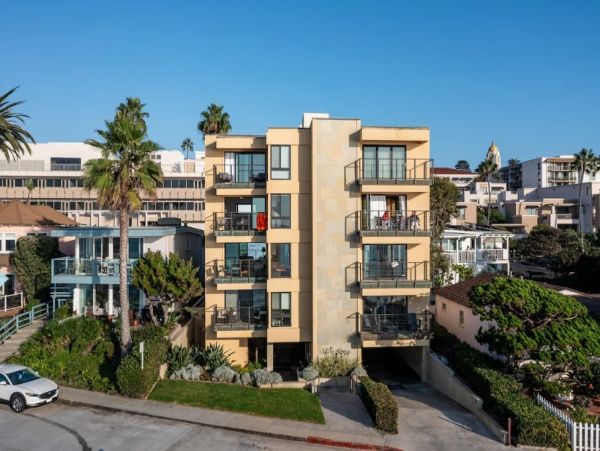 La Jolla Vacation Home Two Bedroom Walk to Beach