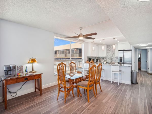 Madeira Beach Beachfront Condo Rental - Gulf Coast 2-Bedroom Vacation Home