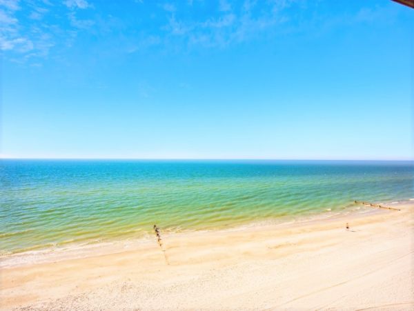 Madeira Beach Beachfront Condo Rental - Gulf Coast 2-Bedroom Vacation Home