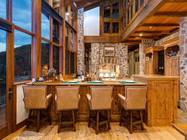 Park City Vacation Home Nine Bedroom Ski in - Ski out