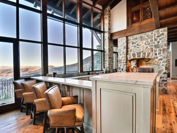 Park City Vacation Home Nine Bedroom Ski in - Ski out