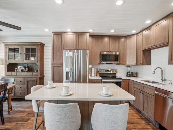Beach Vacation Home in Redington Shores 2 Bedroom