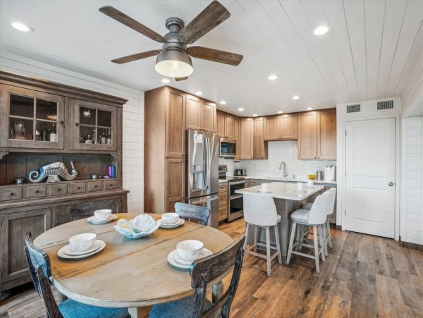 Beach Vacation Home in Redington Shores 2 Bedroom