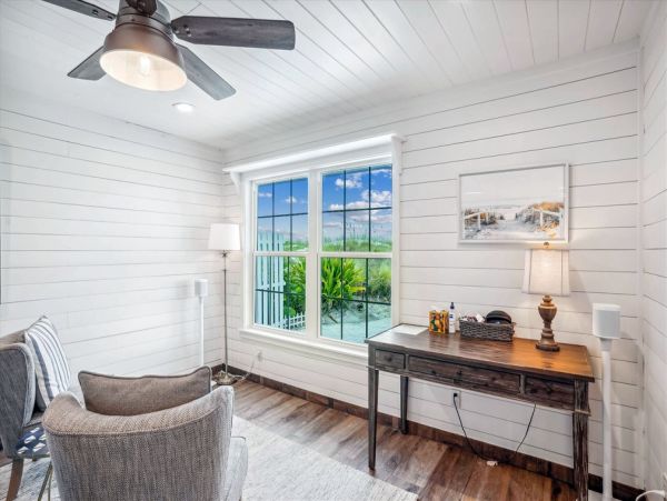 Beach Vacation Home in Redington Shores 2 Bedroom