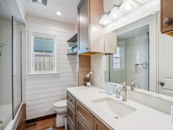 Beach Vacation Home in Redington Shores 2 Bedroom