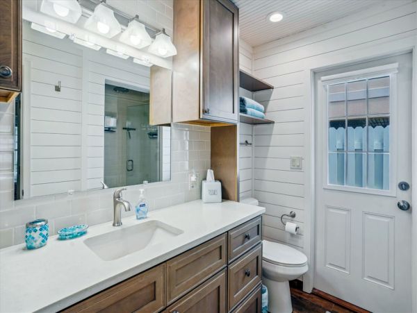 Beach Vacation Home in Redington Shores 2 Bedroom