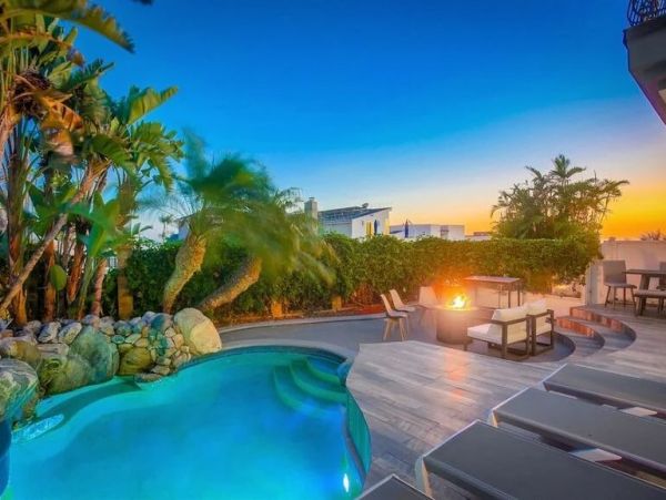 La Jolla Vacation Home Sleeps Ten Guests Ocean Views