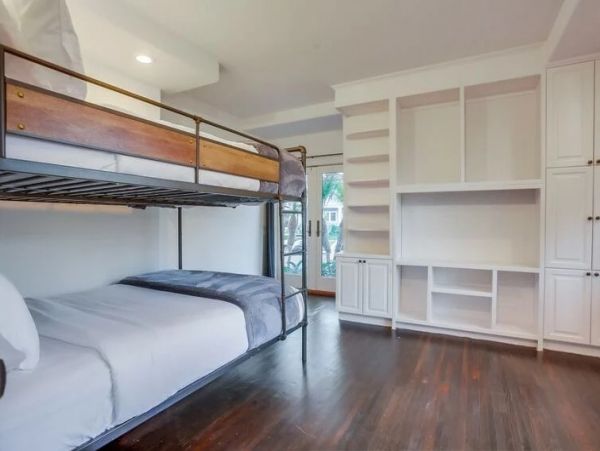 La Jolla Vacation Home Sleeps Ten Guests Ocean Views