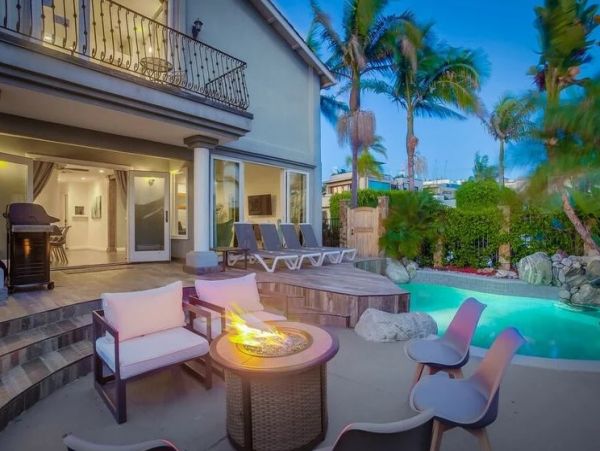 La Jolla Vacation Home Sleeps Ten Guests Ocean Views