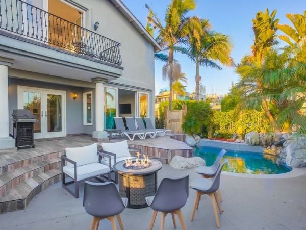 La Jolla Vacation Home Sleeps Ten Guests Ocean Views