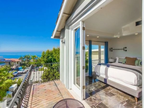 La Jolla Vacation Home Sleeps Ten Guests Ocean Views