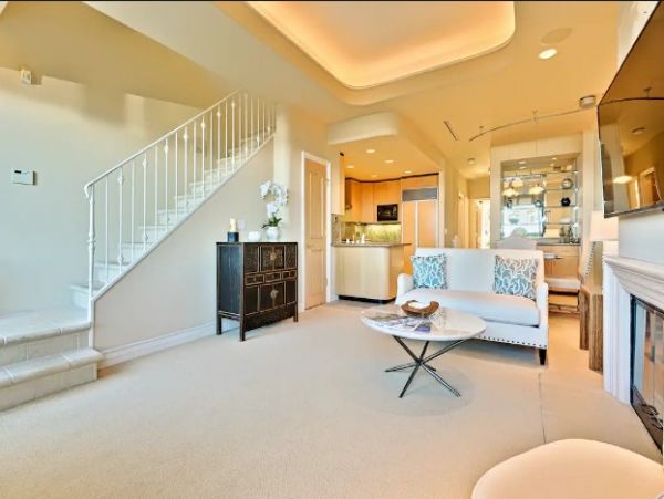 La Jolla Luxury Vacation Home with Three Bedrooms
