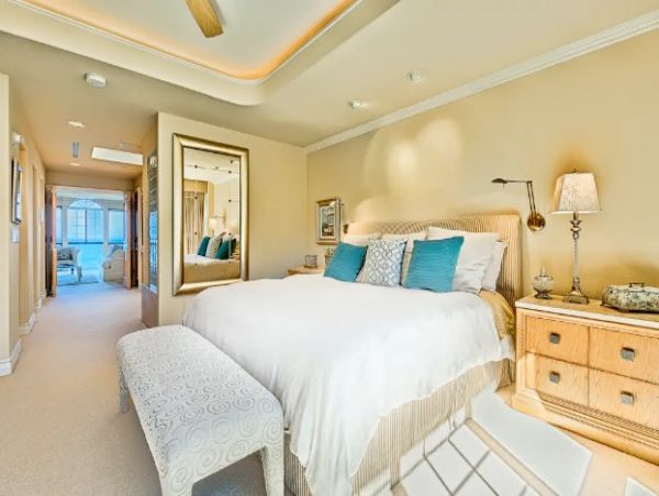 La Jolla Luxury Vacation Home with Three Bedrooms