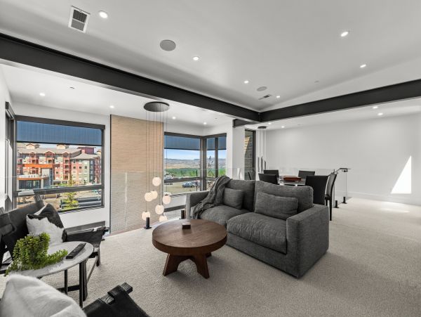 Canyons Village Vacation Rental the Epitome of Elegance