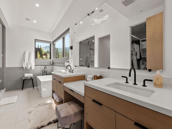 Canyons Village Vacation Rental the Epitome of Elegance