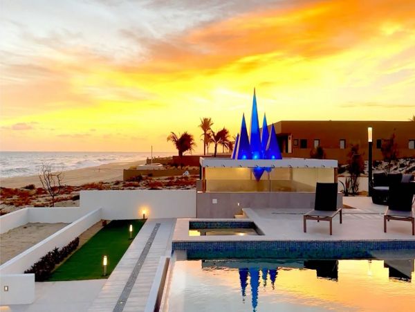 Luxury Beachfront 5 Bedroom Villa in Los Cabos