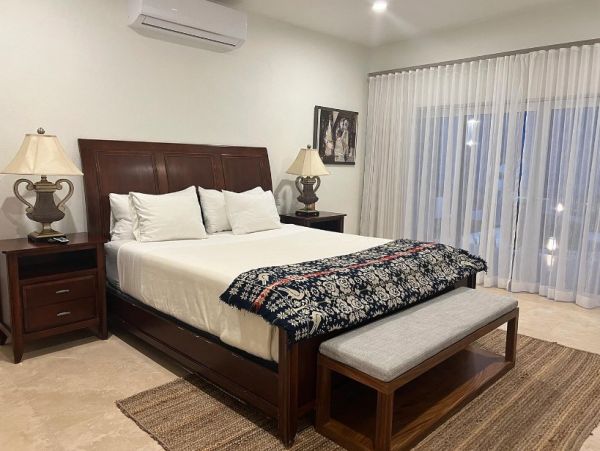 Luxury Beachfront 5 Bedroom Villa in Los Cabos