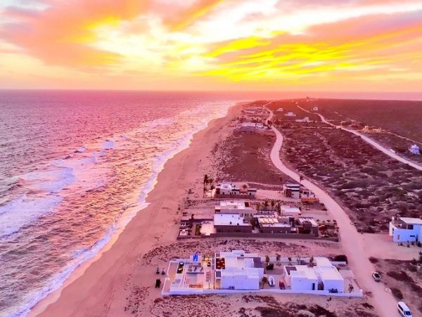 Luxury Beachfront 5 Bedroom Villa in Los Cabos