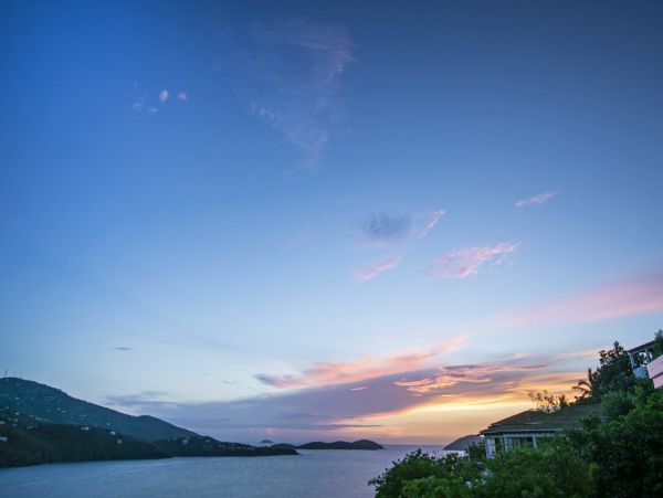Spacious 4 Bedroom Vacation Rental with Amazing Views