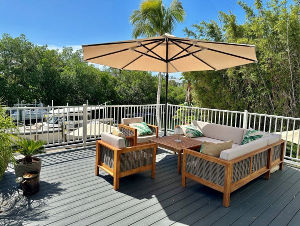 Only One Block to Beach Three Bedroom Vacation Home with Pool