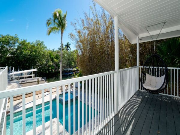Only One Block to Beach Three Bedroom Vacation Home with Pool