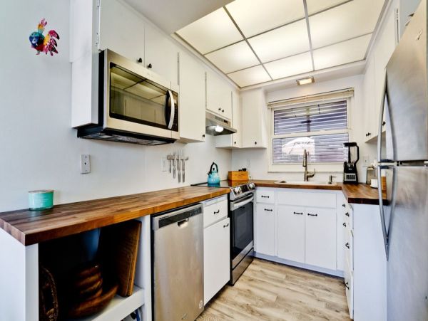 Only One Block to Beach Three Bedroom Vacation Home with Pool