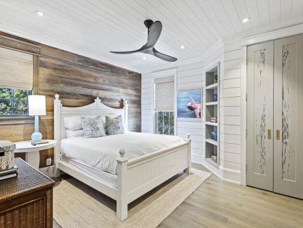 Inlet Beach Vacation Home Four Bedroom Walk to Beach